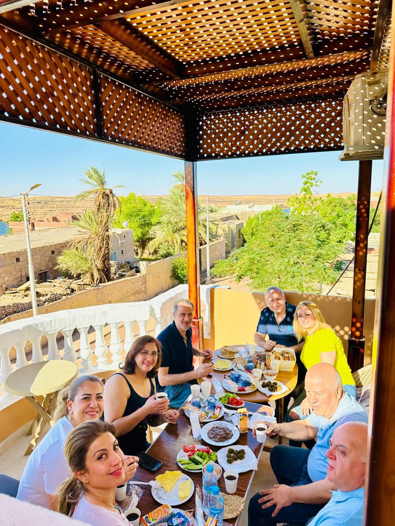 Abu Simbel Nubian Guest House Ngoại thất bức ảnh